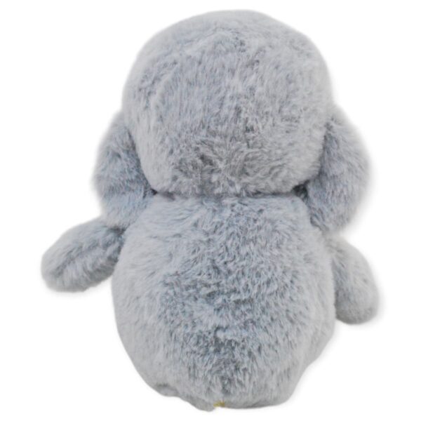 elefante de peluche con ojos azules 4