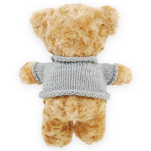 oso de peluche cafe sueter gris 4