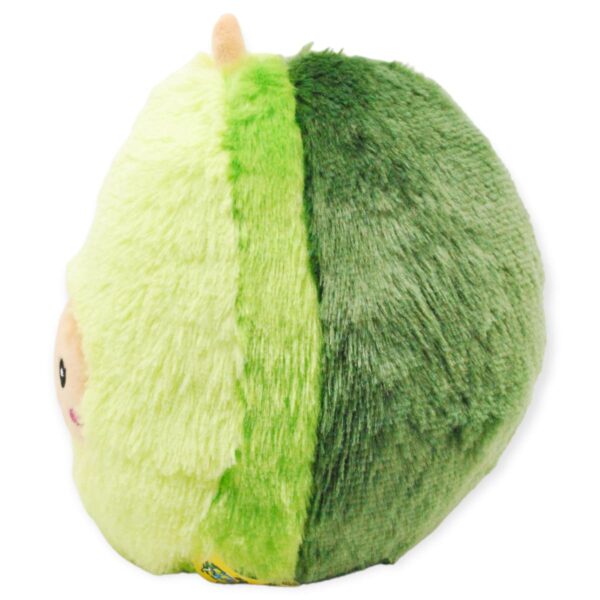 peluche con figura de aguacate de lado