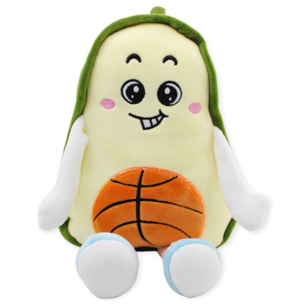 peluche de aguacate con balon de basquetbol sentado