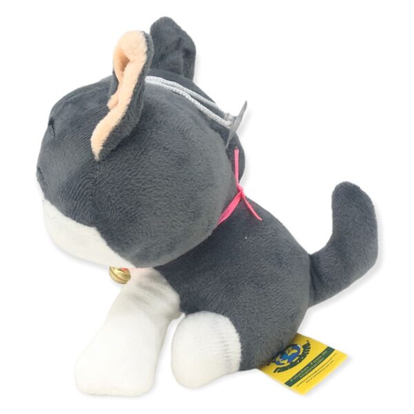 gato de peluche gris alegre 3