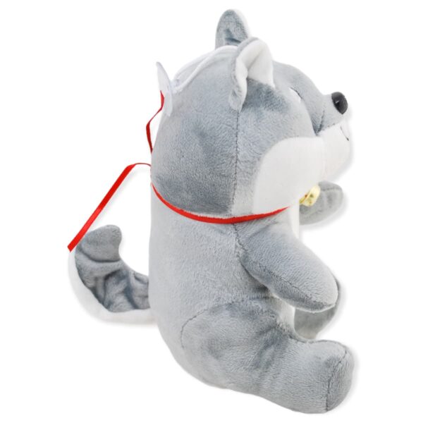 perro de peluche gris con collar rojo 4