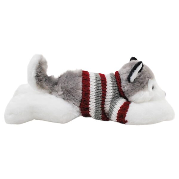 perro de peluche husky blanco con sueter rayado 4